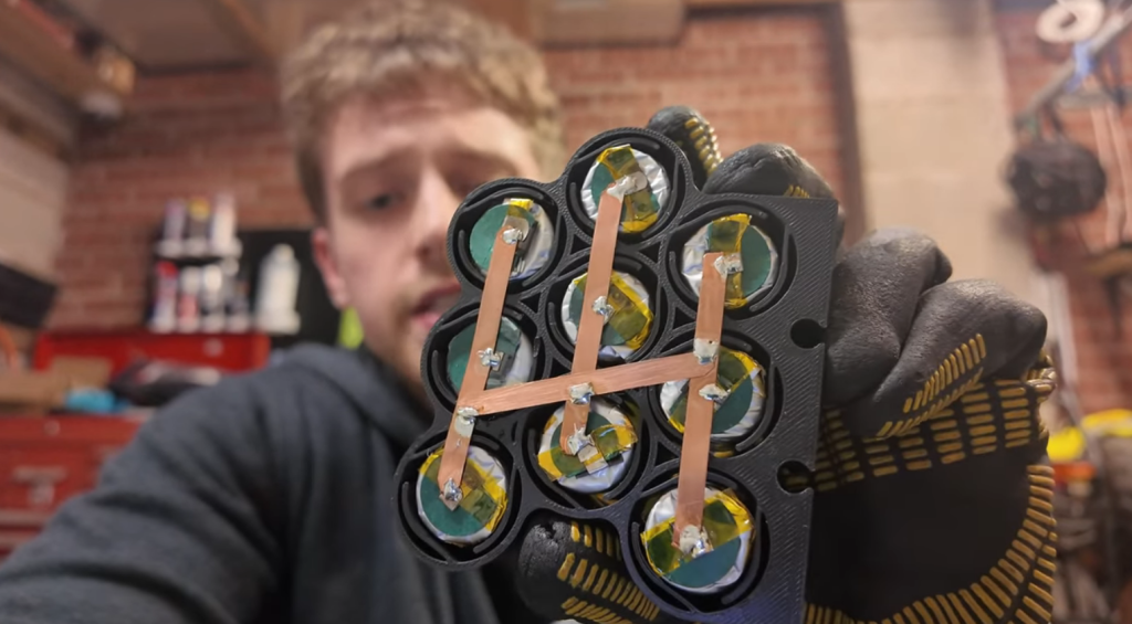 Chris Doel Using 500 disposable vpae buil power hub